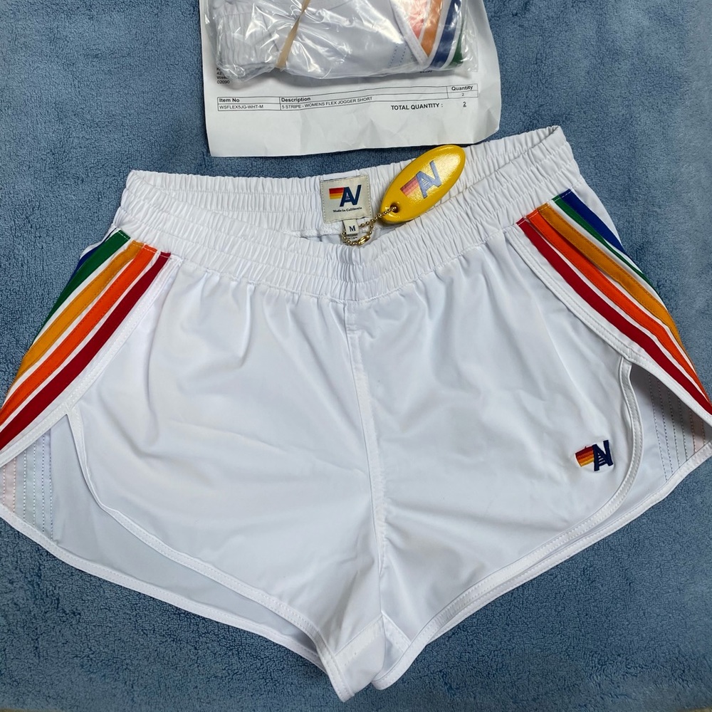 COPY - NWT Aviator Nation 5 Stripe Flex Jogger Short